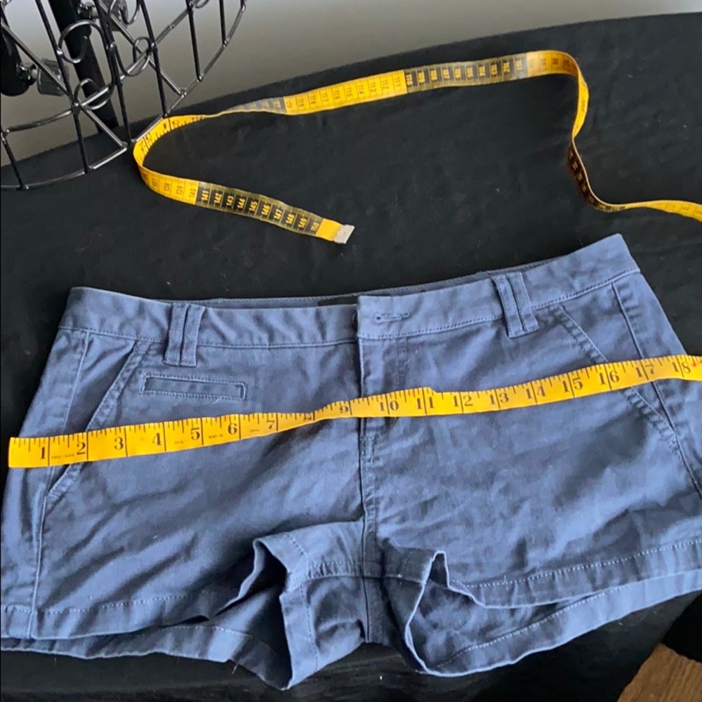 Express shorts size 2. Short shorts. Never worn.